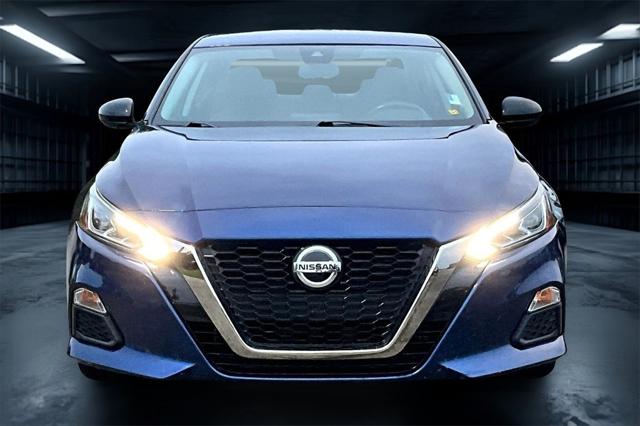 2021 Nissan Altima SR FWD