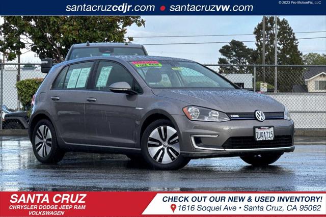 2016 Volkswagen e-Golf SE 2016 Volkswagen e-Golf SE