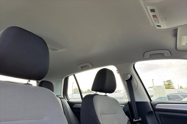 2016 Volkswagen e-Golf SE