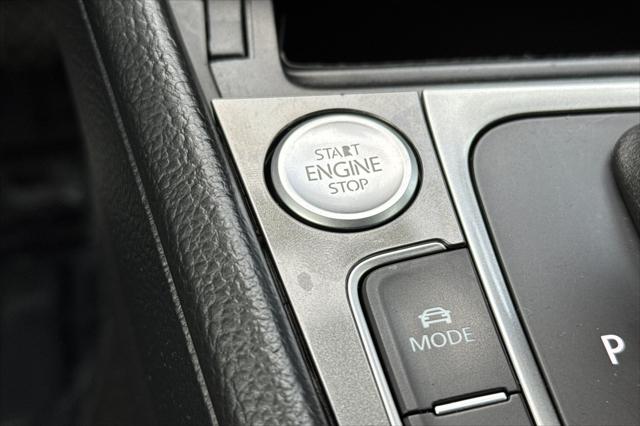 2016 Volkswagen e-Golf SE