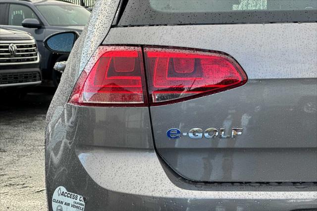 2016 Volkswagen e-Golf SE