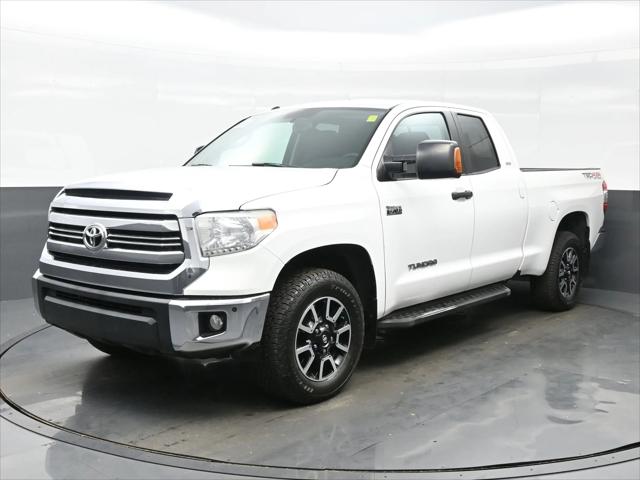 2017 Toyota Tundra SR5 5.7L V8