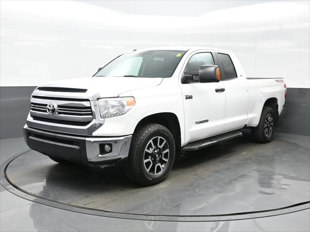 2017 Toyota Tundra SR5 5.7L V8 2017 Toyota Tundra SR5 5.7L V8