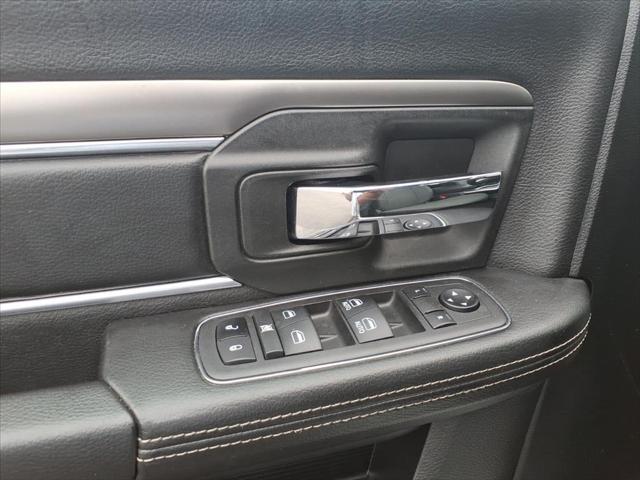 2023 Ram 1500 Classic Warlock Crew Cab 4x4 5'7" Box