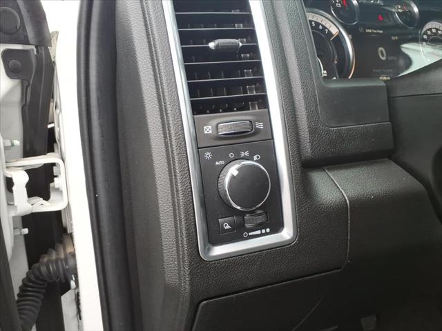 2023 Ram 1500 Classic Warlock Crew Cab 4x4 5'7" Box