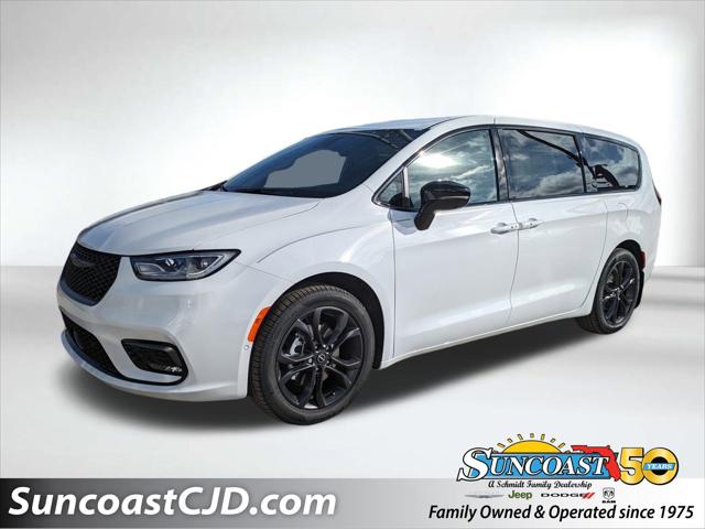 2026 Chrysler Pacifica PACIFICA SELECT