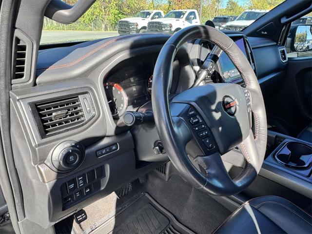 2021 Nissan TITAN Crew Cab PRO-4X 4x4 2021 Nissan TITAN Crew Cab PRO-4X 4x4