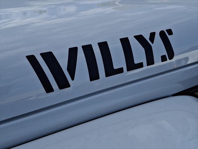 2021 Jeep Gladiator Willys 4x4