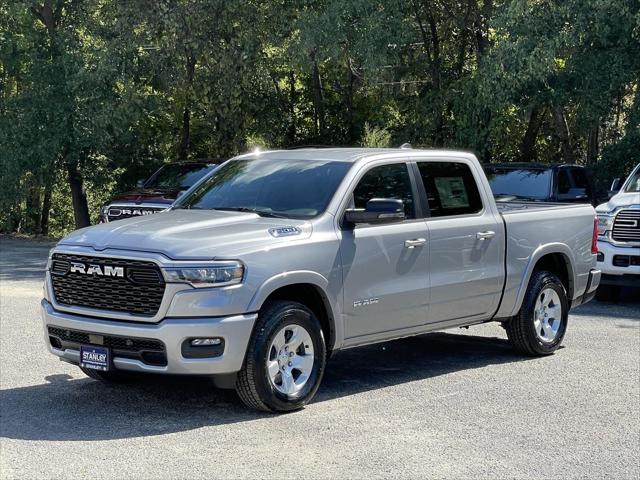 2026 RAM Ram 1500 RAM 1500 LONE STAR CREW CAB 4X4 57 BOX