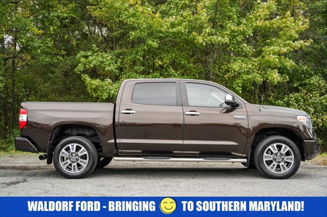 2019 Toyota Tundra SR5 5.7L V8 2019 Toyota Tundra SR5 5.7L V8