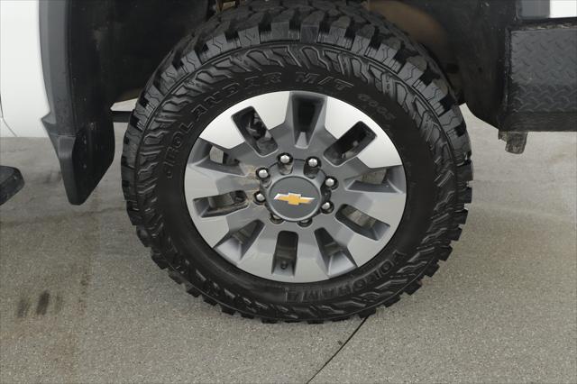 2024 Chevrolet Silverado 2500HD 4WD Crew Cab Standard Bed Custom