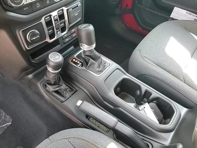 2025 Jeep Gladiator Sport S