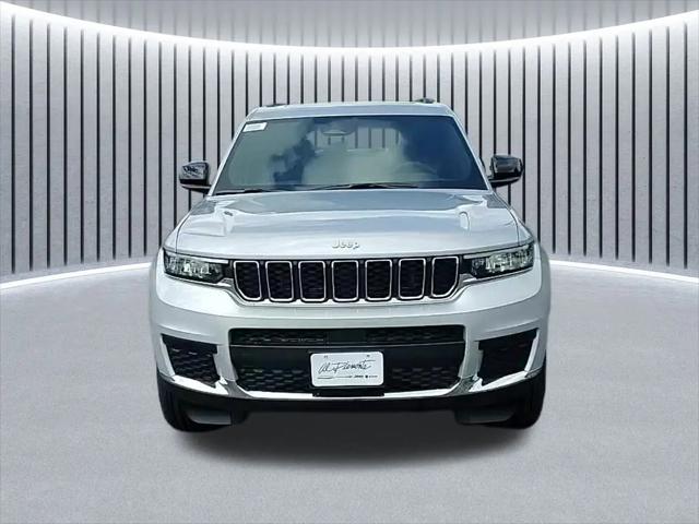 2025 Jeep Grand Cherokee L Laredo X 4x4