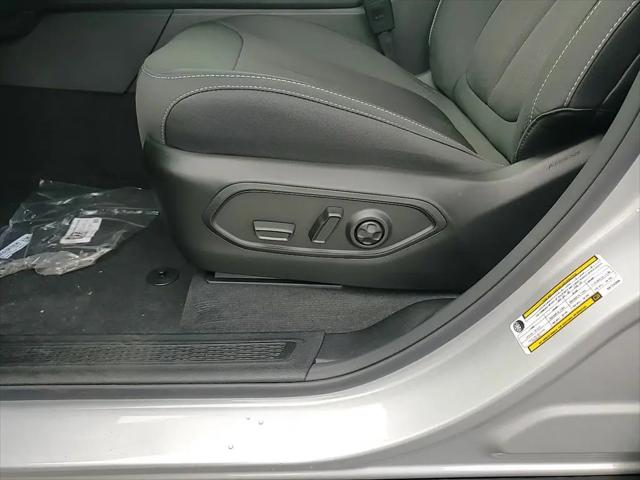 2025 Jeep Grand Cherokee L Laredo X 4x4