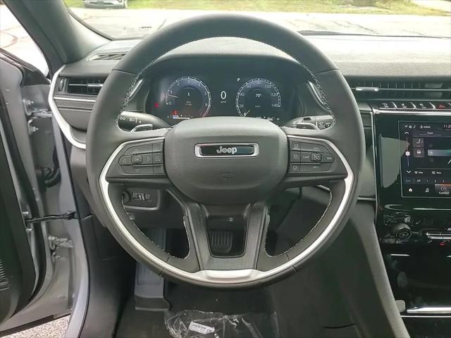 2025 Jeep Grand Cherokee L Laredo X 4x4