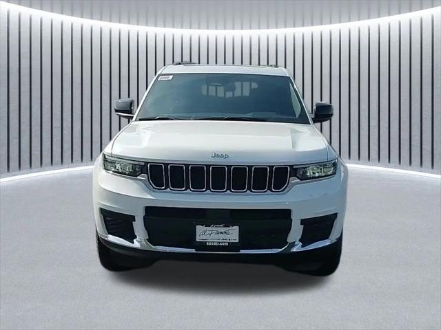 2025 Jeep Grand Cherokee L Laredo X 4x4