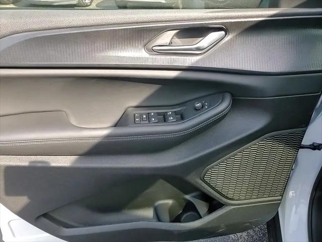 2025 Jeep Grand Cherokee L Laredo X 4x4