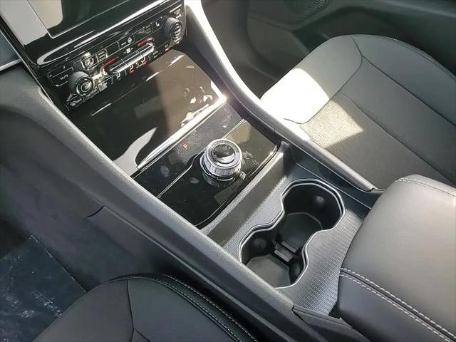 2025 Jeep Grand Cherokee L Laredo X 4x4