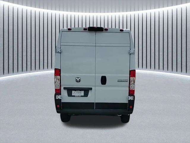 2025 Ram ProMaster 2500 Cargo Van Tradesman High Roof 136" WB w/Pass Seat