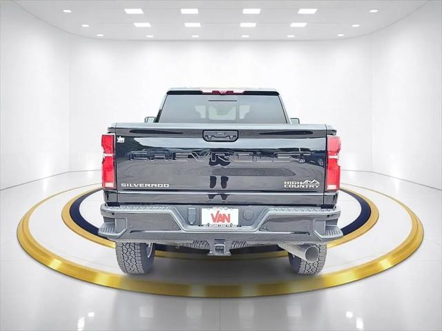 2025 Chevrolet Silverado 2500HD 4WD Crew Cab Standard Bed High Country