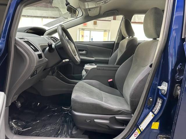 2012 Toyota Prius v Two