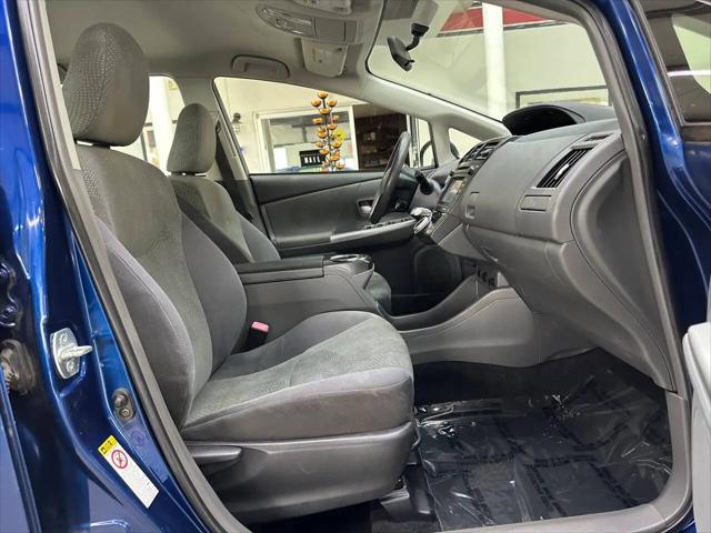 2012 Toyota Prius v Two