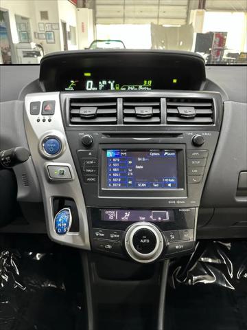 2012 Toyota Prius v Two