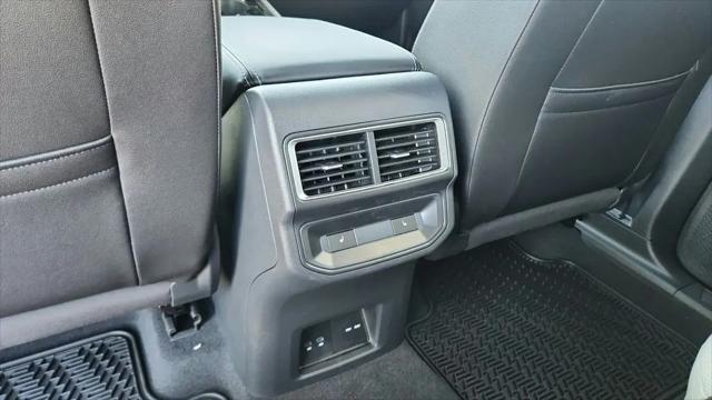 2026 Volkswagen Atlas Cross Sport SEL Premium R-Line