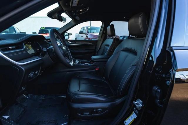 2025 Jeep Grand Cherokee Limited 4x4