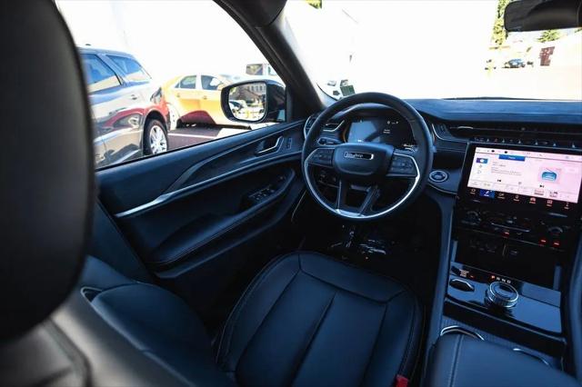 2025 Jeep Grand Cherokee Limited 4x4