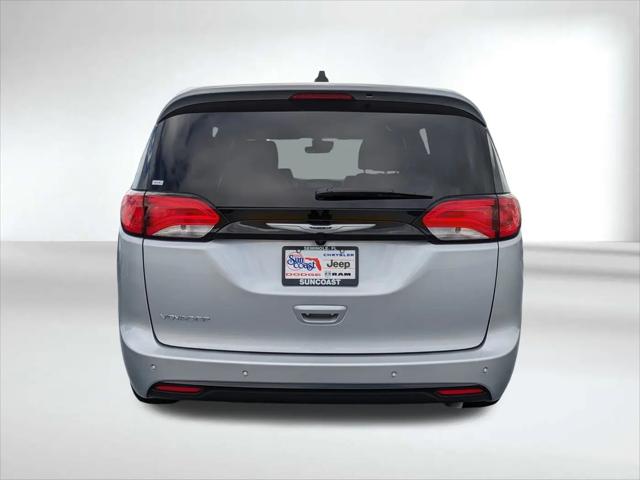2026 Chrysler Voyager LX
