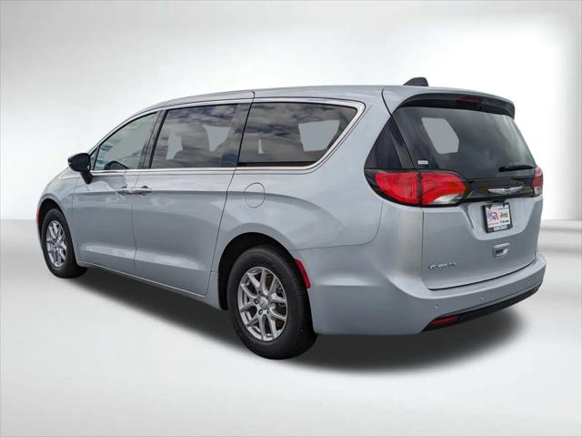 2026 Chrysler Voyager LX