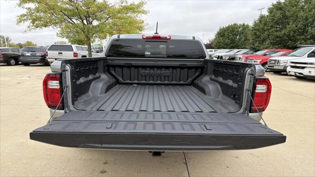2024 GMC Canyon 4WD AT4