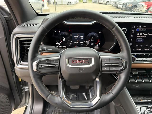 2024 GMC Canyon 4WD AT4