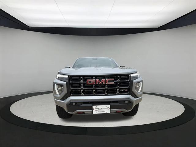 2024 GMC Canyon 4WD AT4
