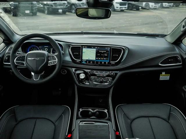 2026 Chrysler Pacifica Limited AWD