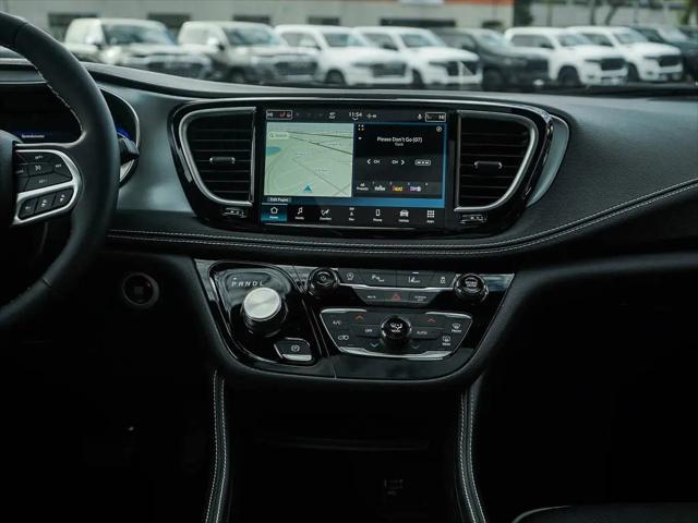 2026 Chrysler Pacifica Limited AWD