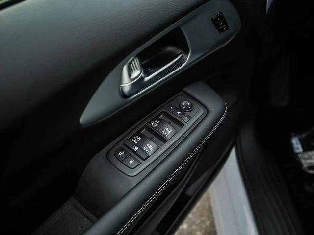 2026 Chrysler Pacifica Limited AWD