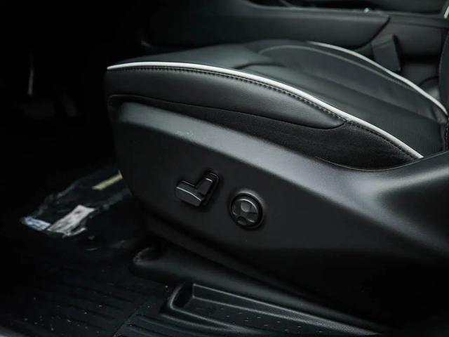 2026 Chrysler Pacifica Limited AWD