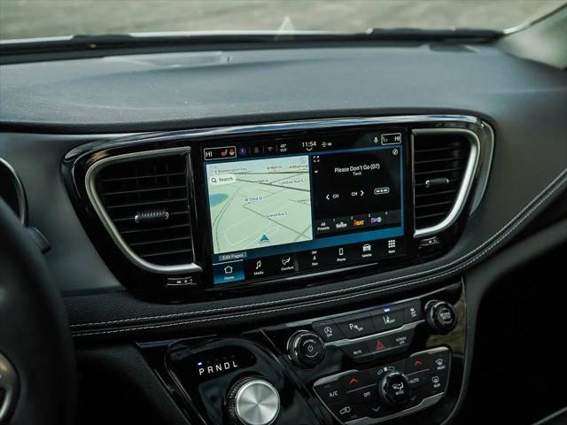 2026 Chrysler Pacifica Limited AWD