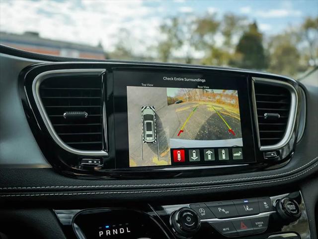 2026 Chrysler Pacifica Limited AWD