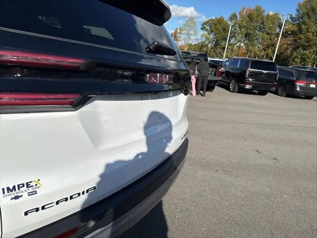 2025 GMC Acadia FWD Elevation