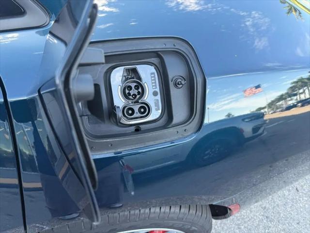 2026 Dodge Charger Daytona 4-Door Scat Pack AWD