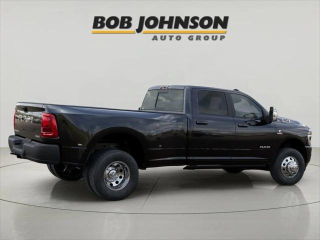 2026 Ram 3500 Laramie Crew Cab 4x4 8' Box