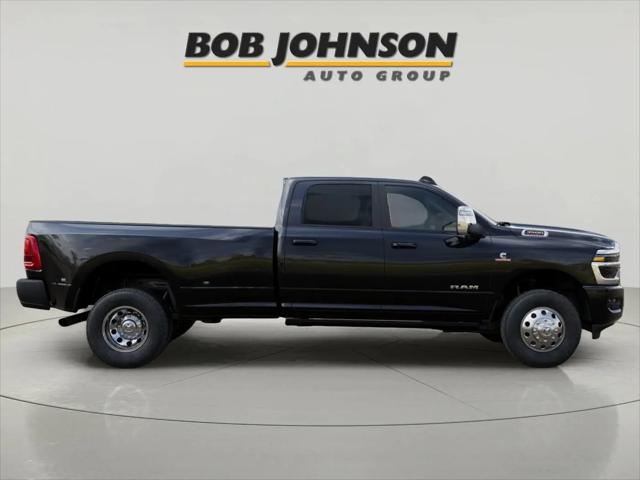 2026 Ram 3500 Laramie Crew Cab 4x4 8' Box