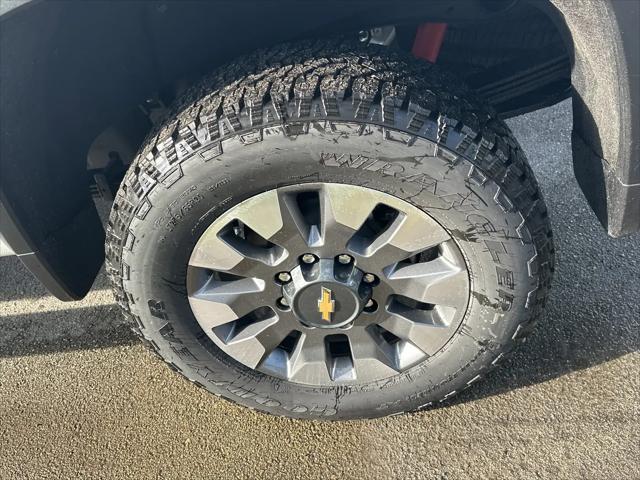 2026 Chevrolet Silverado 2500HD Crew Cab, Standard Bed, LT, 4WD