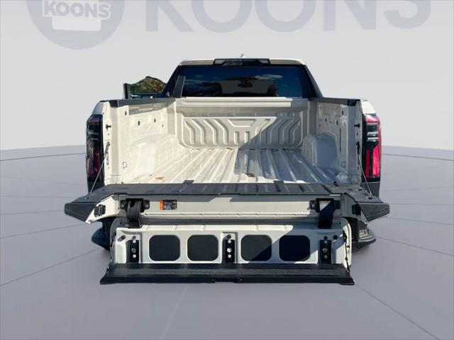 2026 GMC Sierra Standard Range Elevation