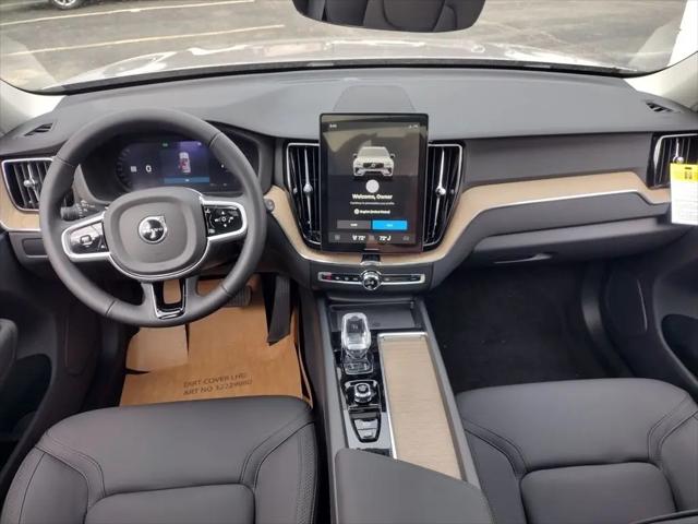 2026 Volvo XC60 B5 Plus