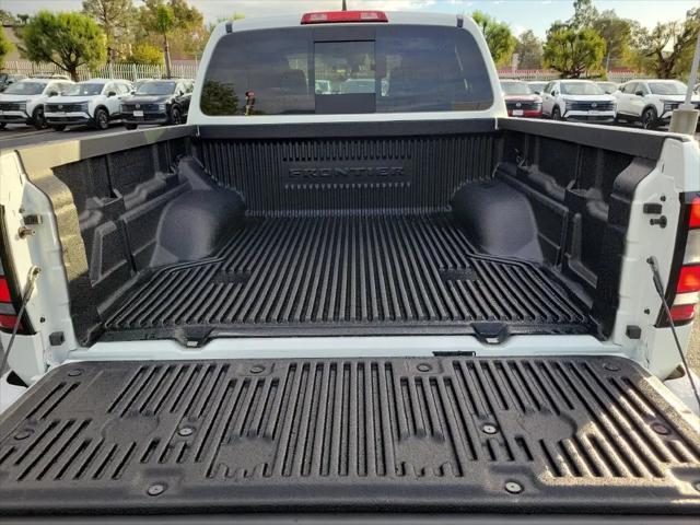 2026 Nissan Frontier Crew Cab SV 4x4