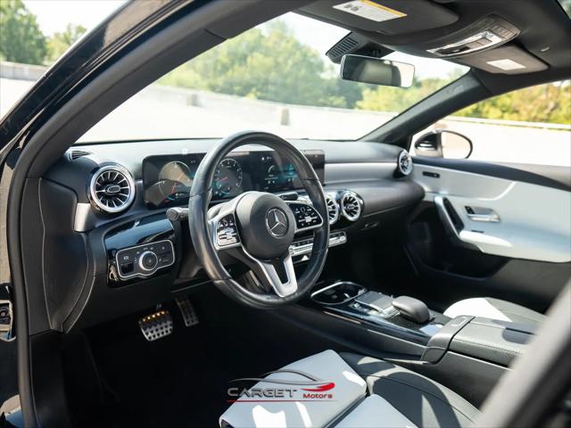 2022 Mercedes-Benz A 220 A 220
